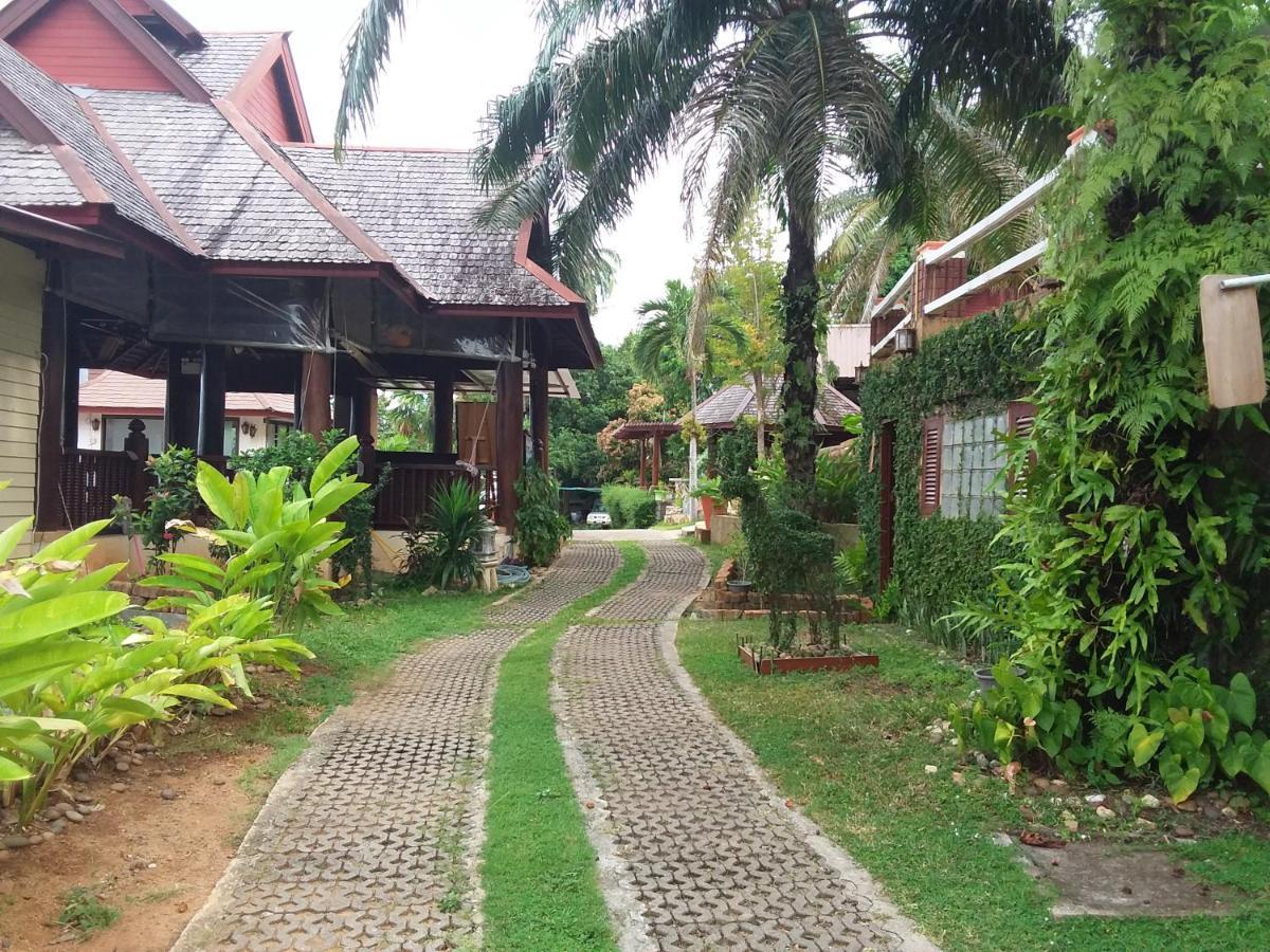 Bay Thani Samui Resort Lamai Beach  Exterior photo
